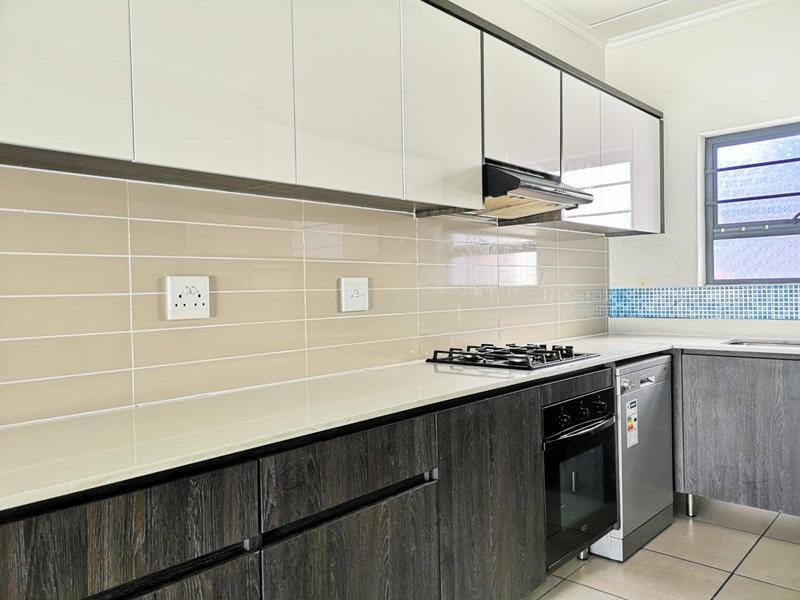 To Let 3 Bedroom Property for Rent in Sandown Western Cape